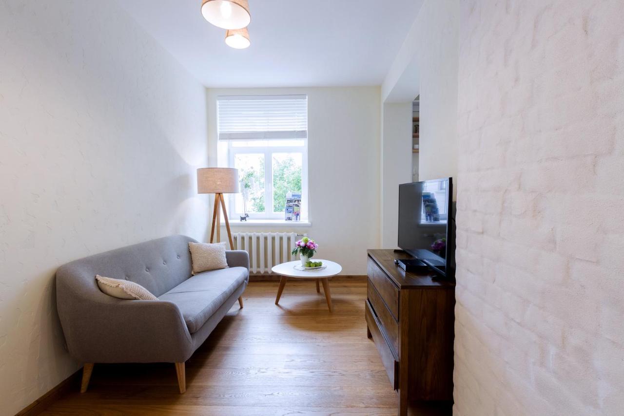 Dzirnavu 92 Studio Apartment Riga Exterior photo